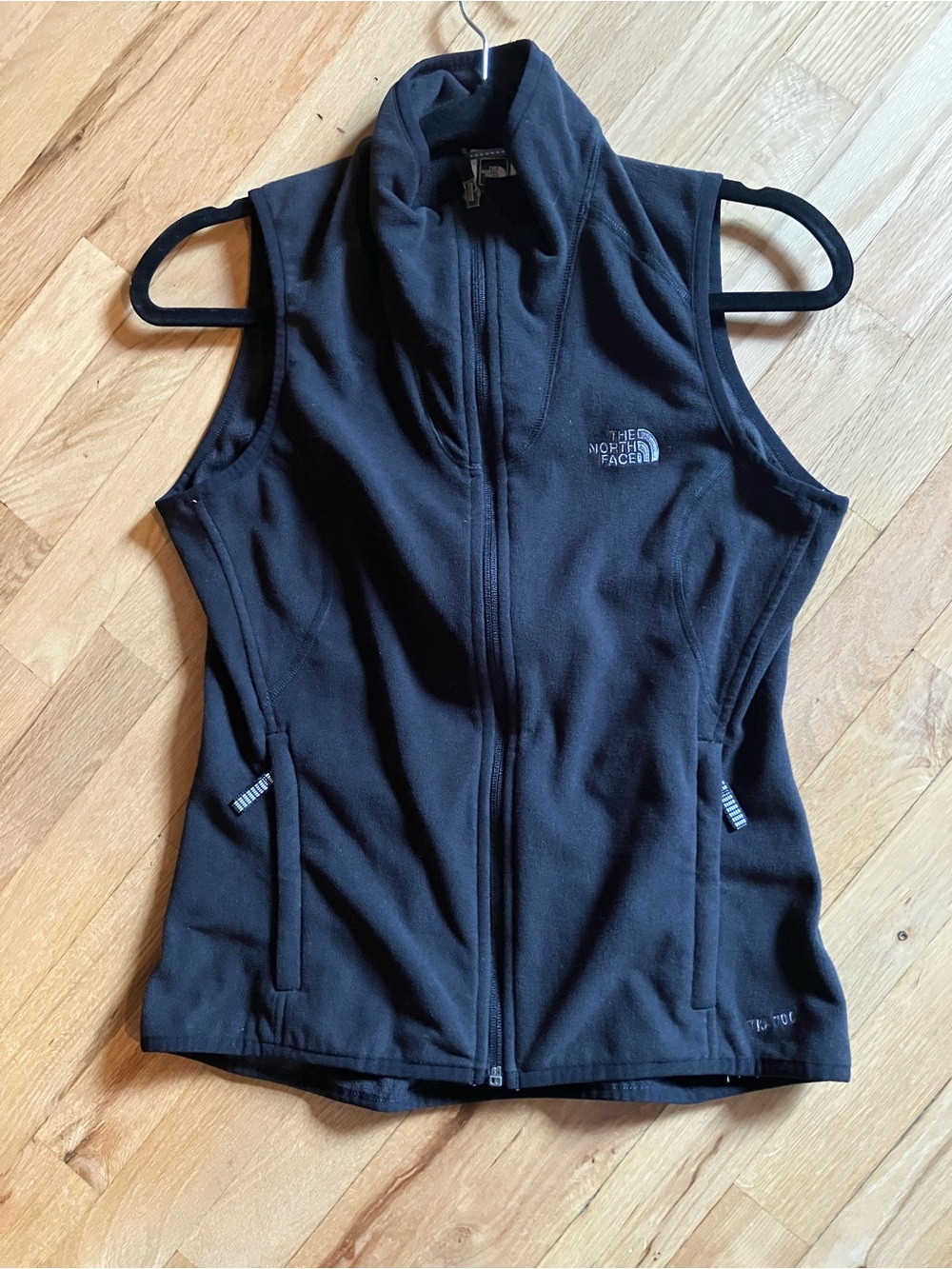 The North Face Black Women's Sleeveless Fleece Vest